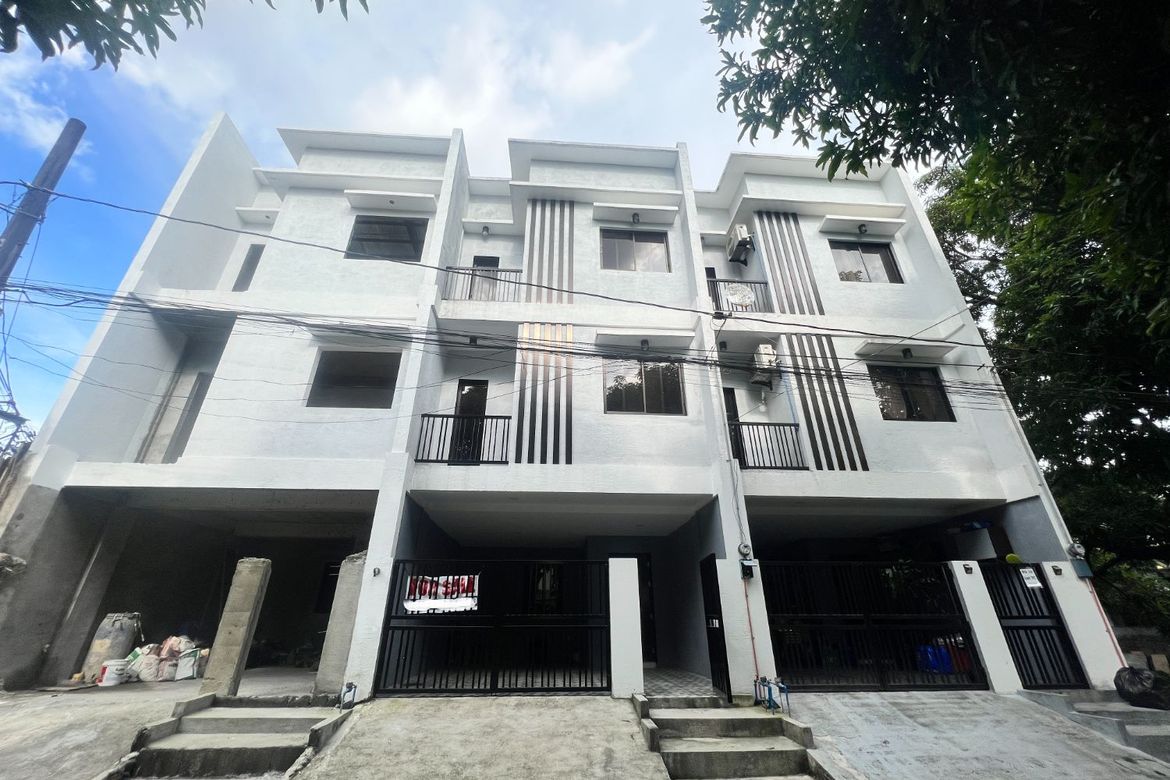 4 Bedroom House for Sale in Mayamot, Antipolo, Rizal