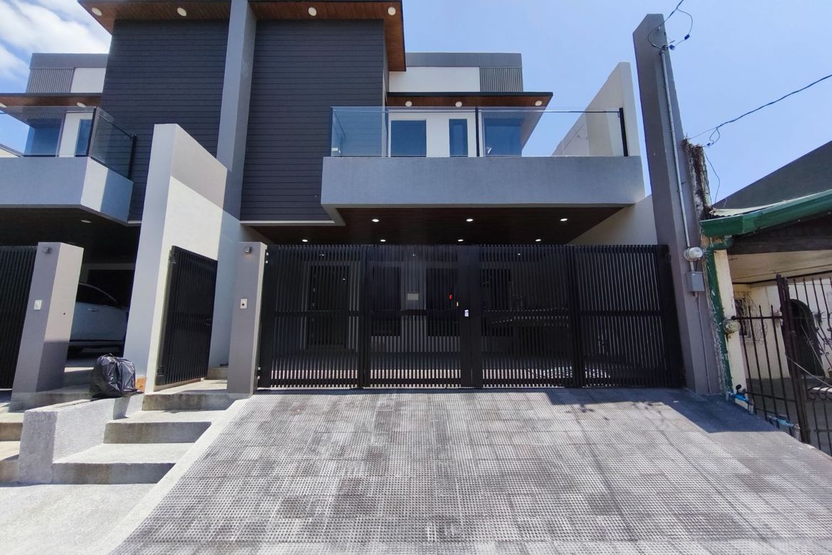 4 Bedroom House for Sale in Mayamot, Antipolo, Rizal