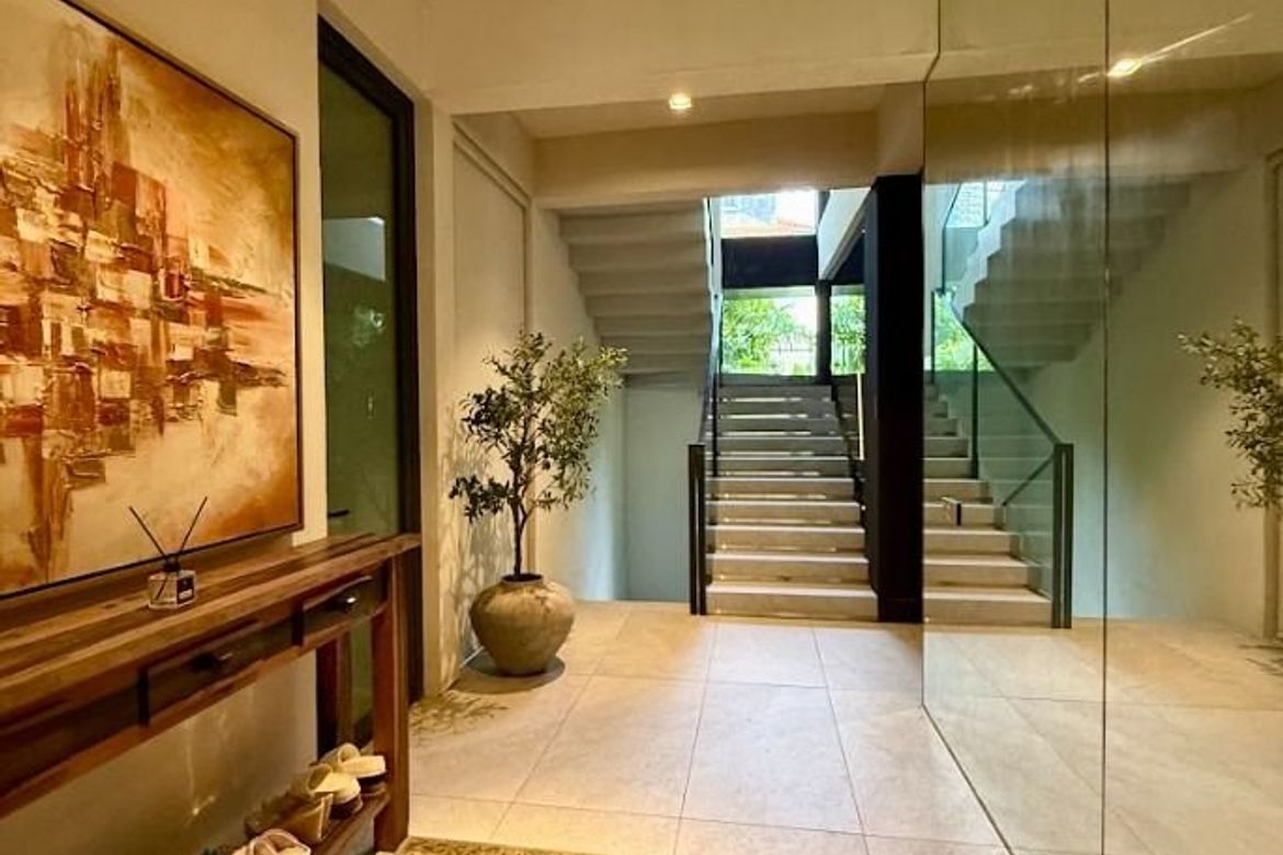 4 Bedroom House for Sale in McKinley Hill, Taguig, Metro Manila – photo 3