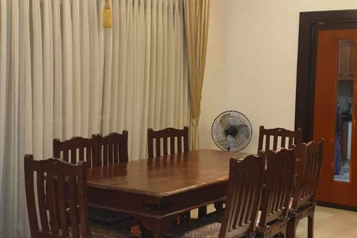 4 Bedroom House for Sale in Merville, Parañaque, Metro Manila – photo 4