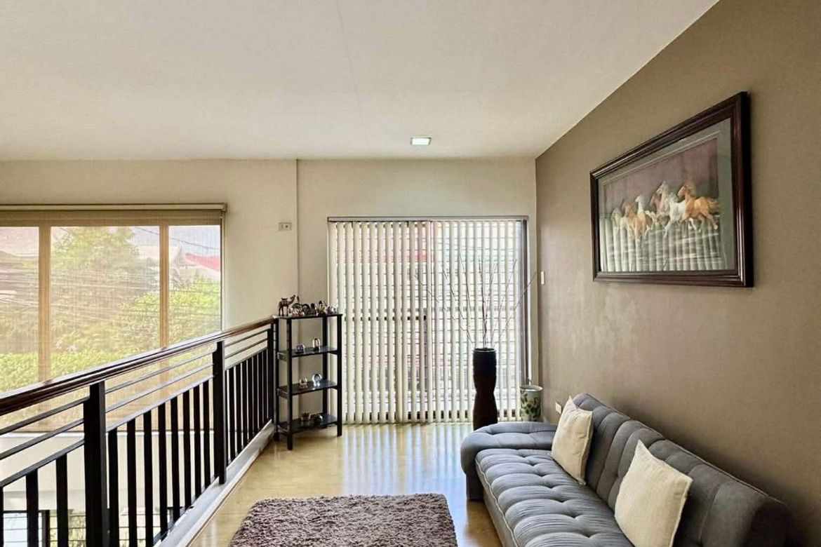 4 Bedroom House for Sale in Merville, Parañaque, Metro Manila – photo 5