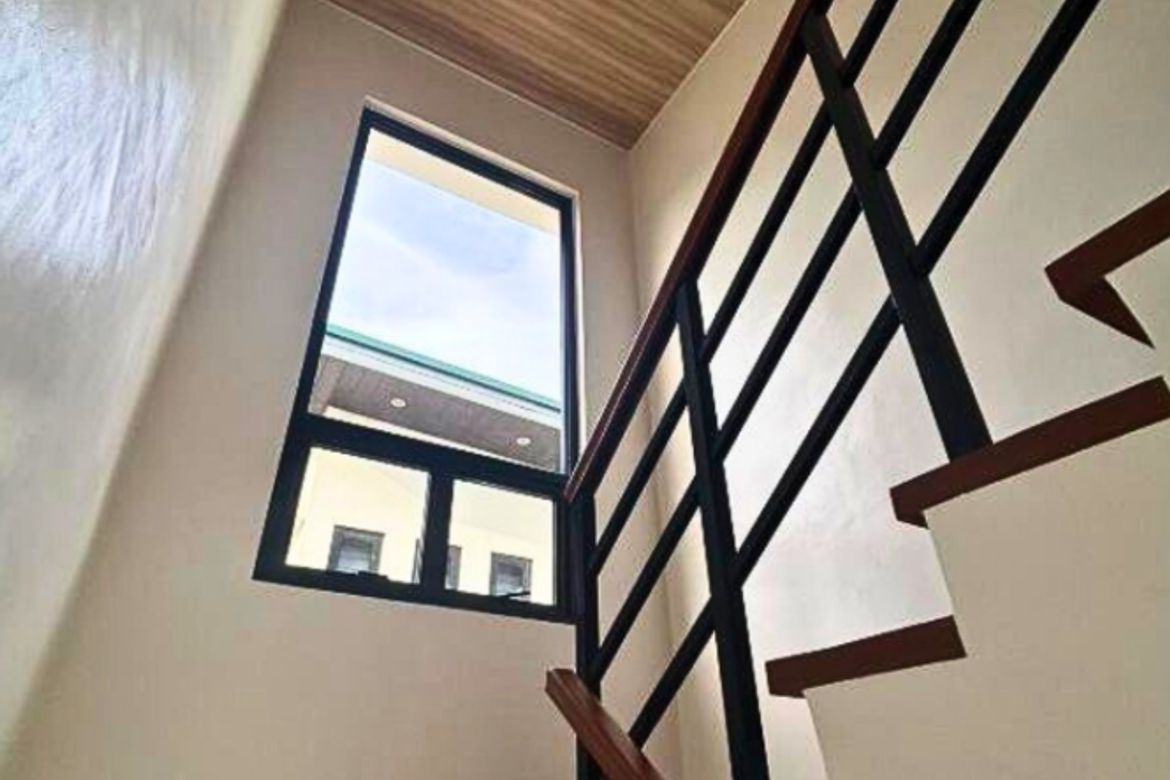 4 Bedroom House for Sale in Metrogate Dasmariñas, Amuyong, Alfonso, Cavite – photo 7