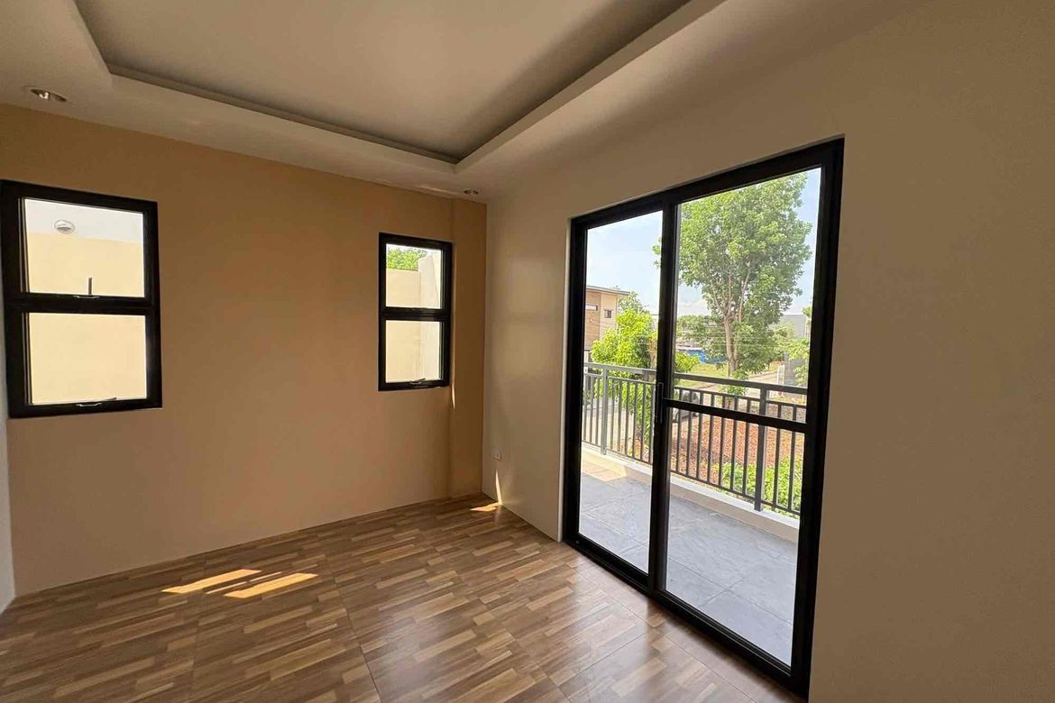 4 Bedroom House for Sale in Mining, Angeles, Pampanga – photo 7