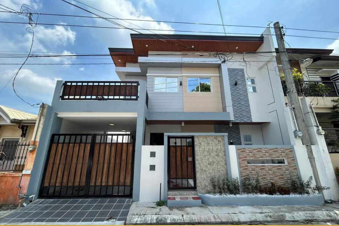 4 Bedroom House for Sale in Mining, Angeles, Pampanga