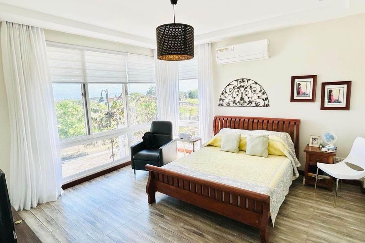 4 Bedroom House for Sale in Mirala NUVALI, Canlubang, Calamba, Laguna – photo 7