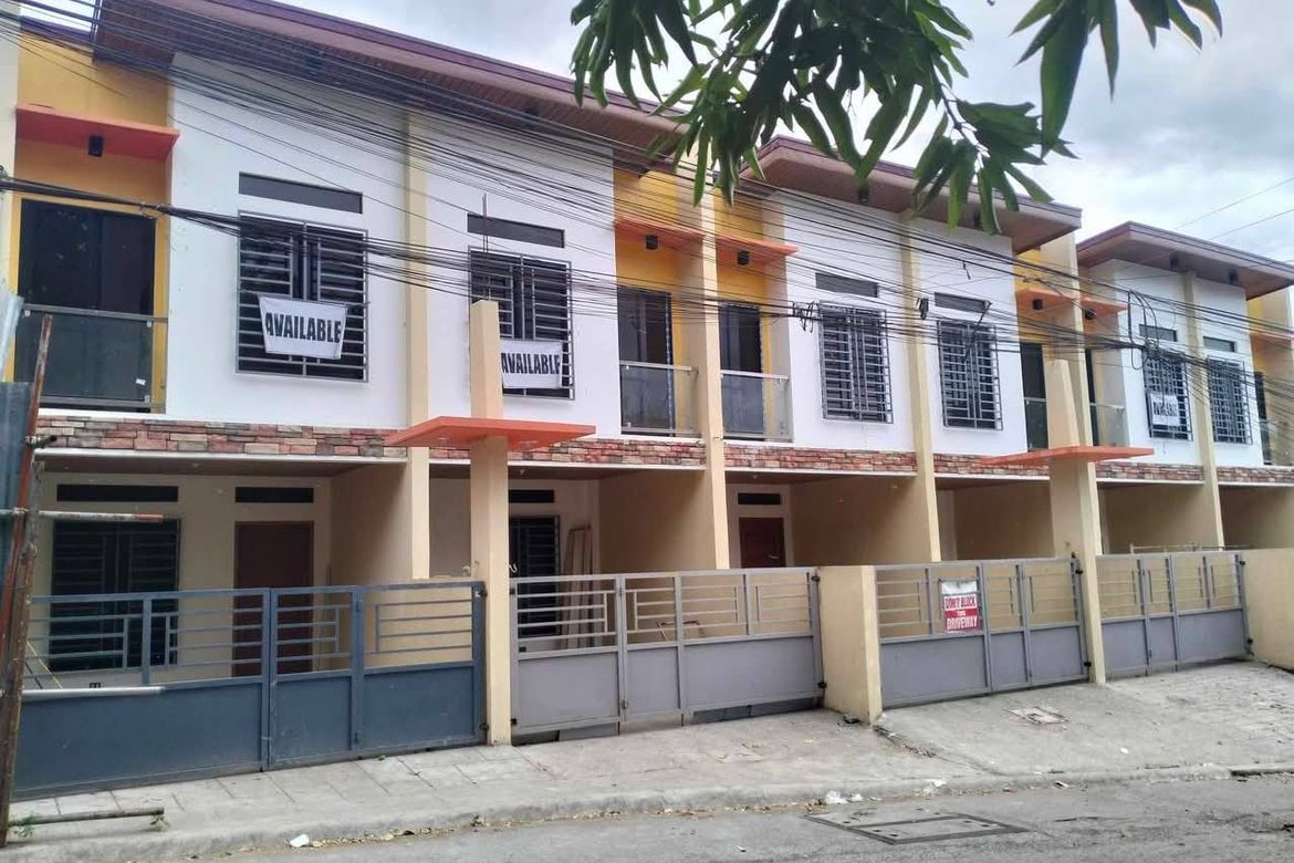 4 Bedroom House for Sale in Molino II, Bacoor, Cavite