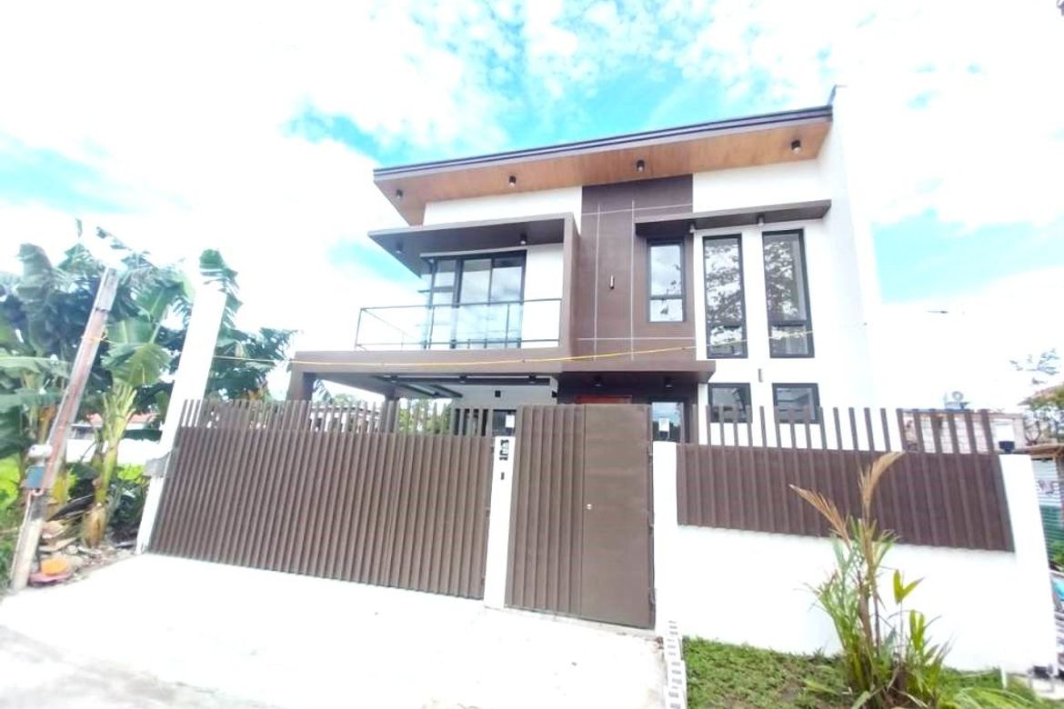 4 Bedroom House for Sale in Molino III, Bacoor, Cavite – photo 2