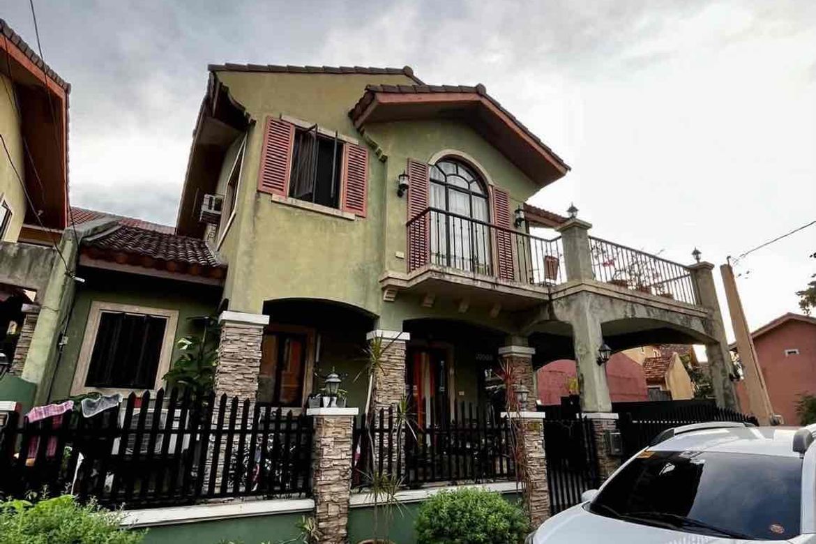 4 Bedroom House for Sale in Molino III, Bacoor, Cavite