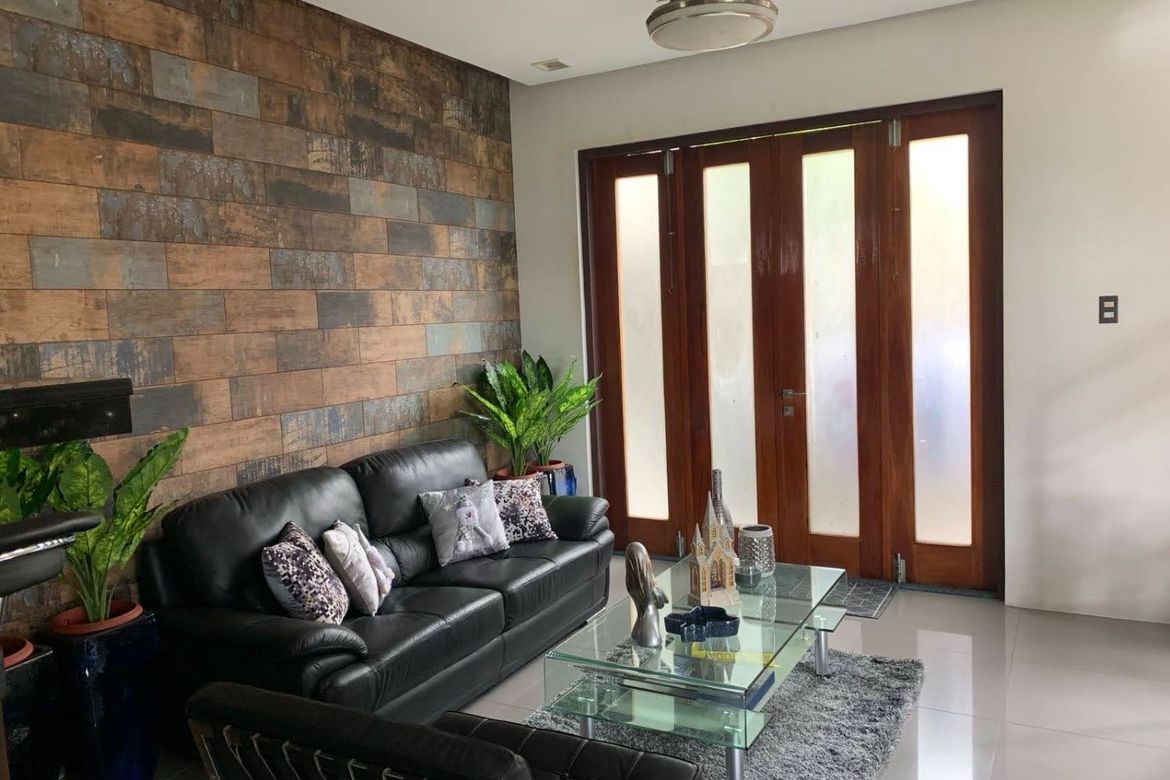 4 Bedroom House for Sale in Molino IV, Bacoor, Cavite – photo 2