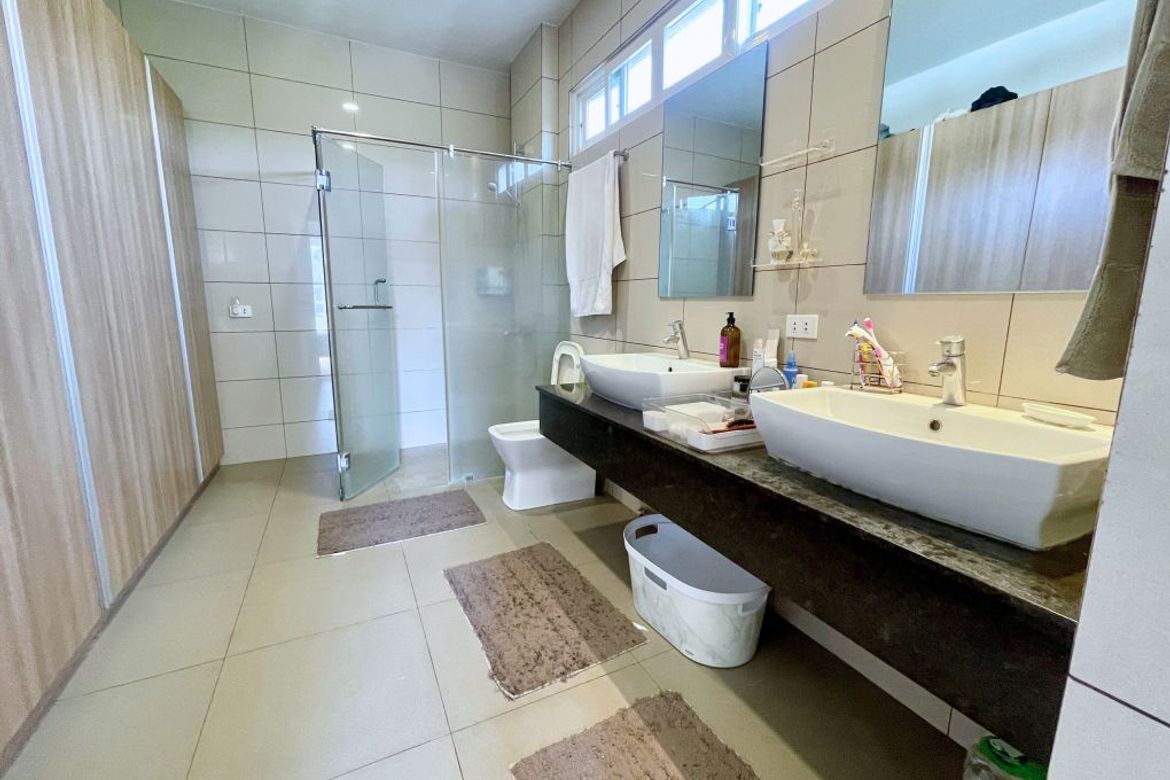 4 Bedroom House for Sale in Molino IV, Bacoor, Cavite – photo 5