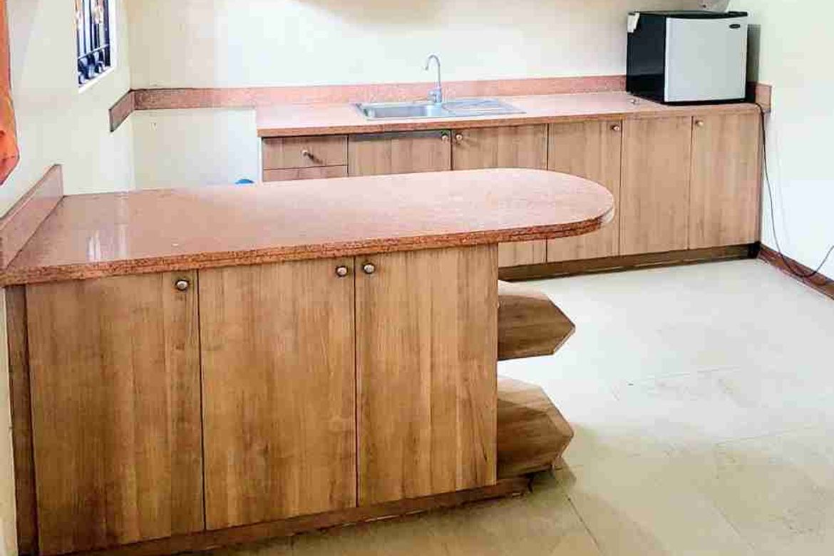 4 Bedroom House for Sale in Molino IV, Bacoor, Cavite
