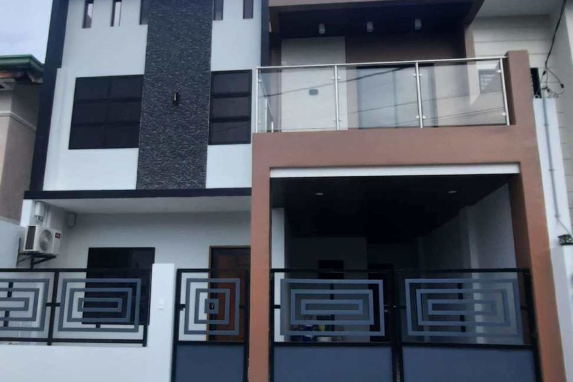 4 Bedroom House for Sale in Molino IV, Bacoor, Cavite