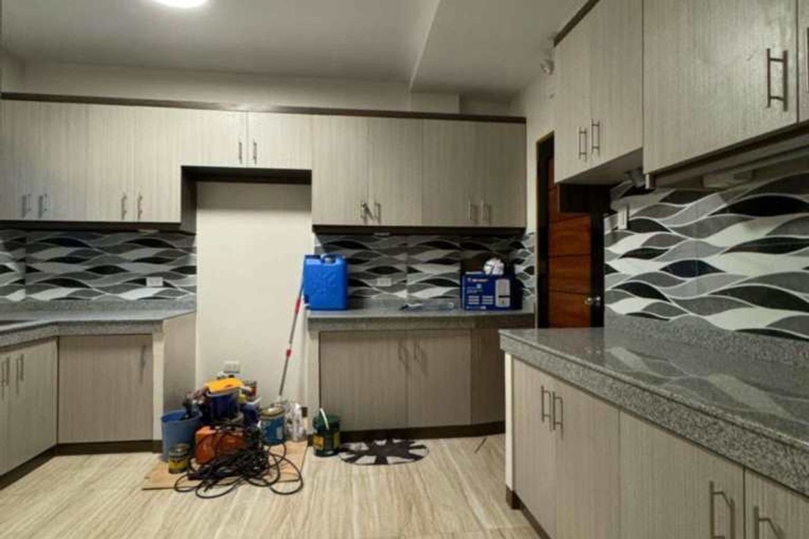 4 Bedroom House for Sale in Molino IV, Bacoor, Cavite – photo 3