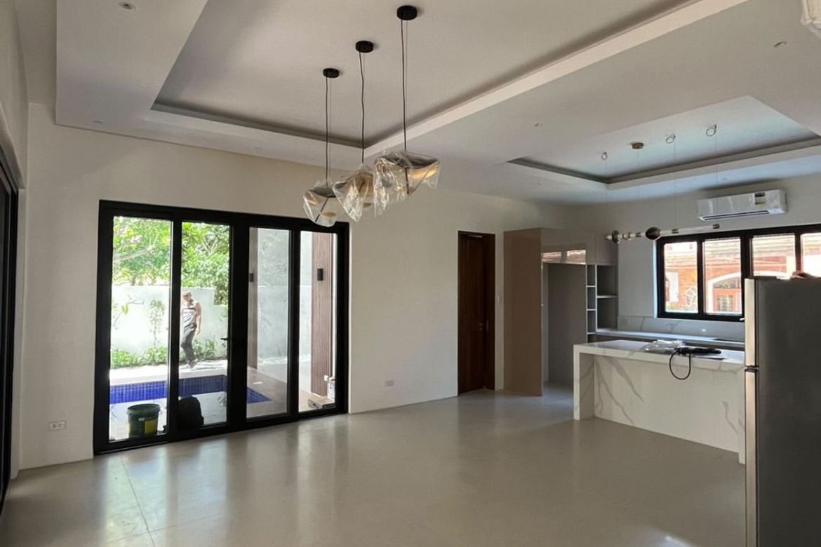 4 Bedroom House for Sale in Molino VII, Bacoor, Cavite – photo 2