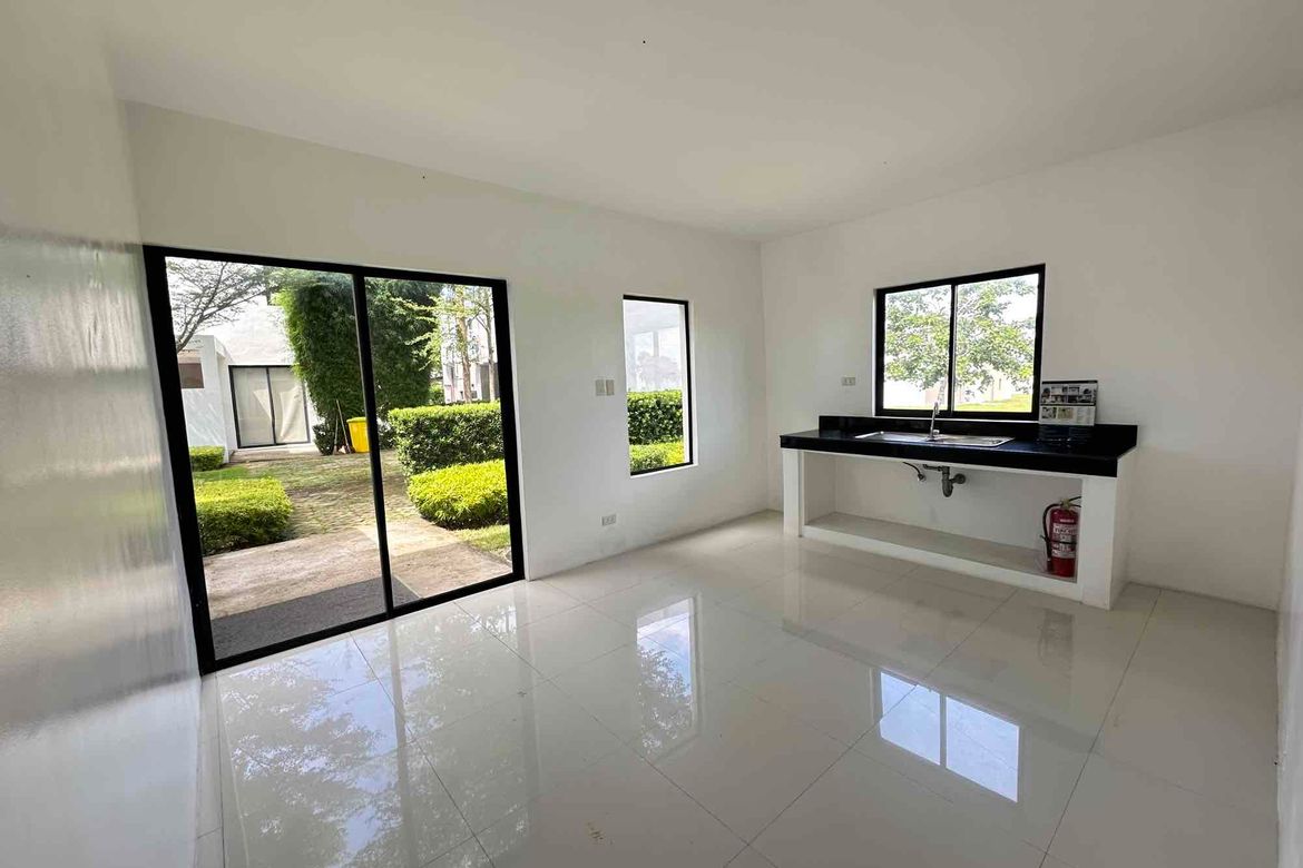4 Bedroom House for Sale in Mulawin, Tanza, Cavite – photo 5