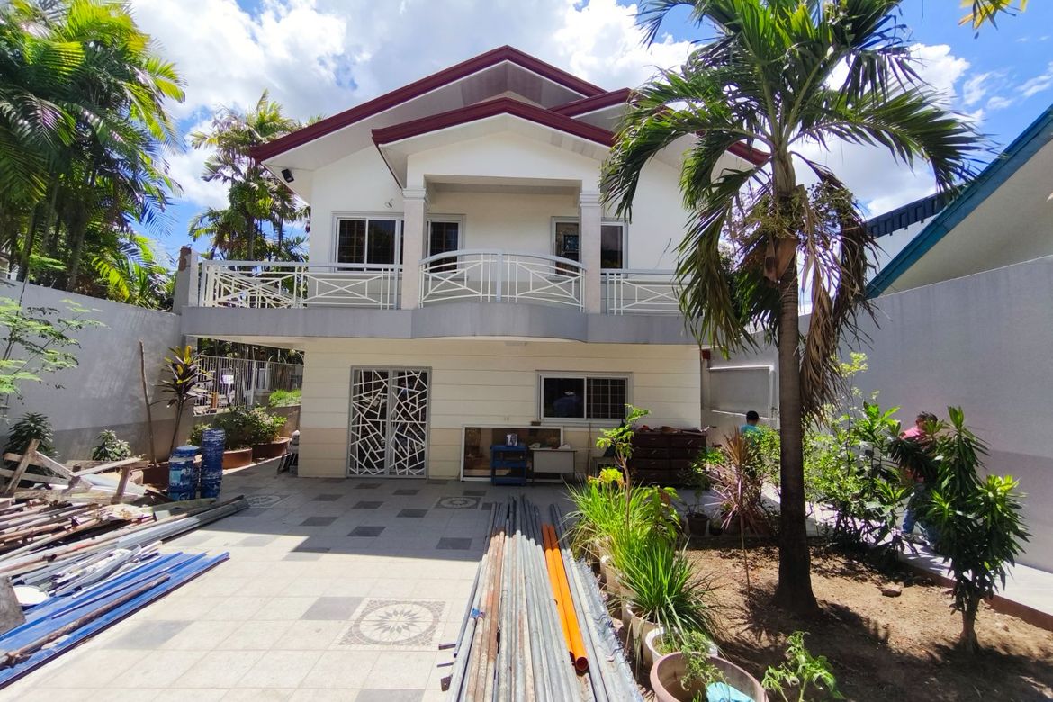 4 Bedroom House for Sale in Muntingdilaw, Antipolo, Rizal