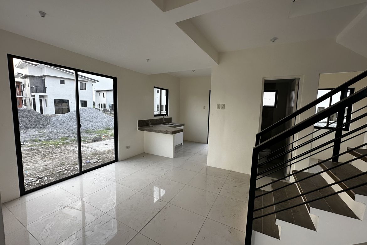 4 Bedroom House for Sale in Namagbagan, Santa Maria, Pangasinan – photo 5