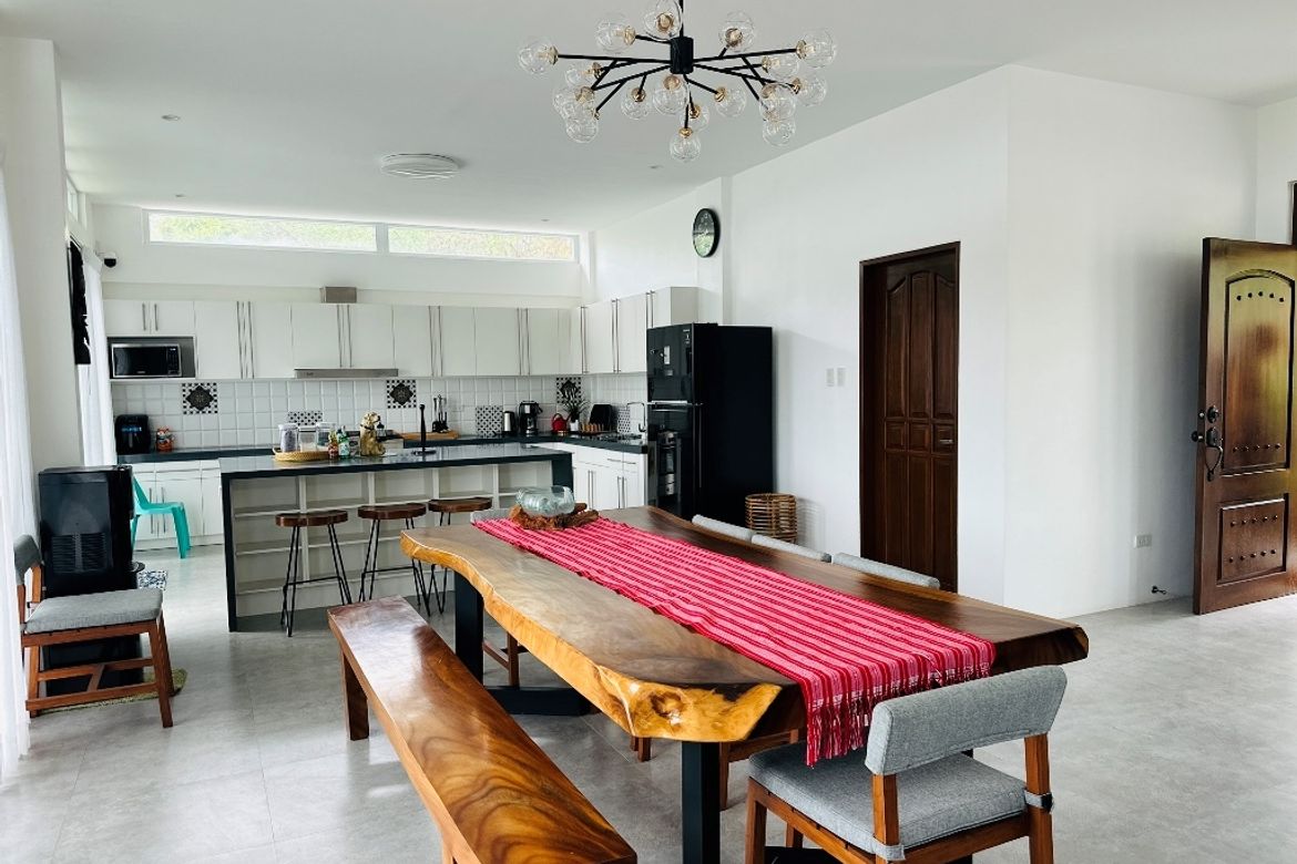 4 Bedroom House for Sale in Natipuan, Nasugbu, Batangas – photo 5