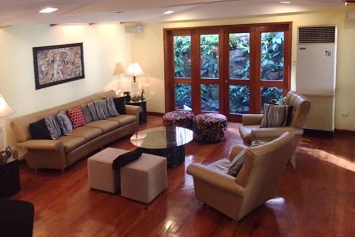 4 Bedroom House for Sale in New Alabang Village, Muntinlupa, Metro Manila