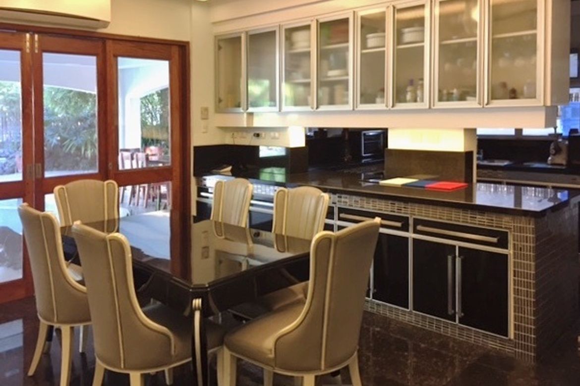 4 Bedroom House for Sale in New Alabang Village, Muntinlupa, Metro Manila – photo 3
