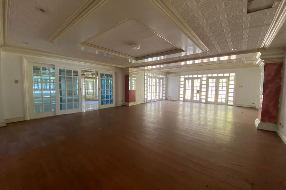 4 Bedroom House for Sale in New Alabang Village, Muntinlupa, Metro Manila – photo 7