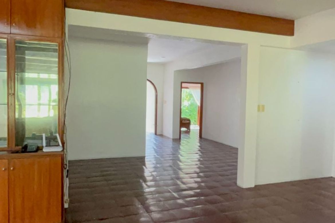 4 Bedroom House for Sale in New Alabang Village, Muntinlupa, Metro Manila – photo 7