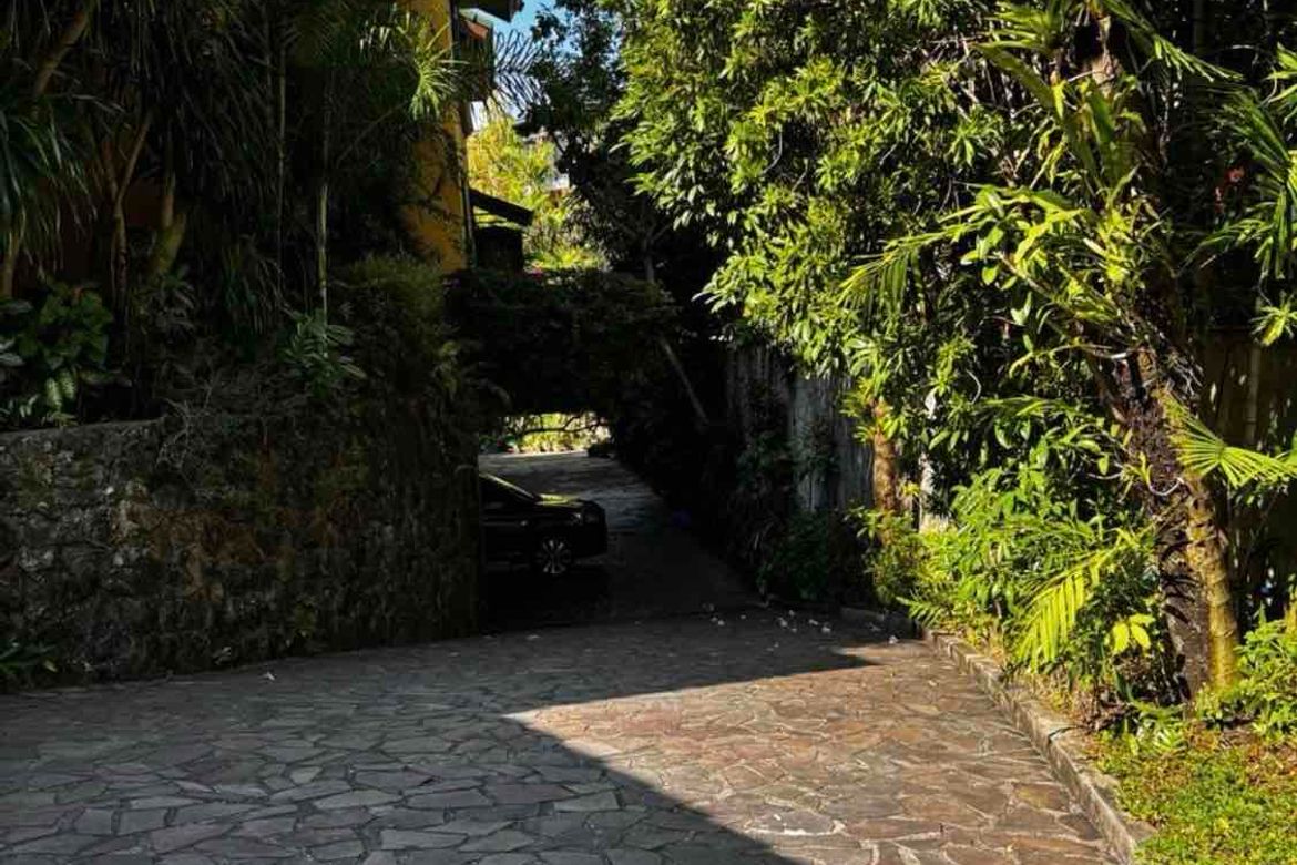 4 Bedroom House for Sale in New Alabang Village, Muntinlupa, Metro Manila – photo 2