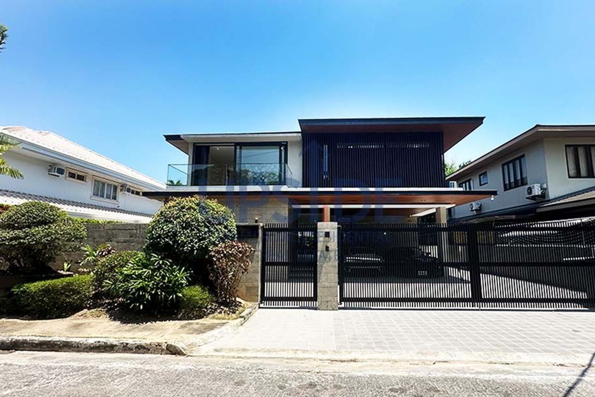 4 Bedroom House for Sale in New Alabang Village, Muntinlupa, Metro Manila