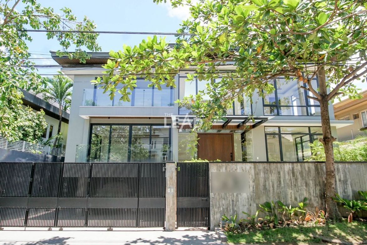 4 Bedroom House for Sale in New Alabang Village, Muntinlupa, Metro Manila – photo 3