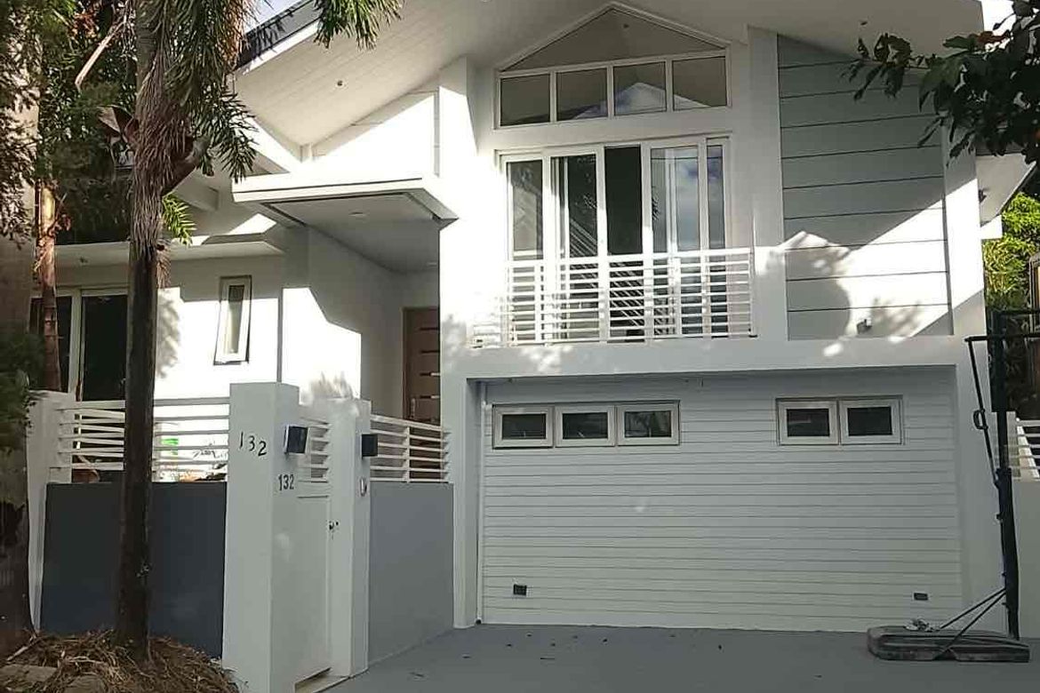 4 Bedroom House for Sale in New Alabang Village, Muntinlupa, Metro Manila
