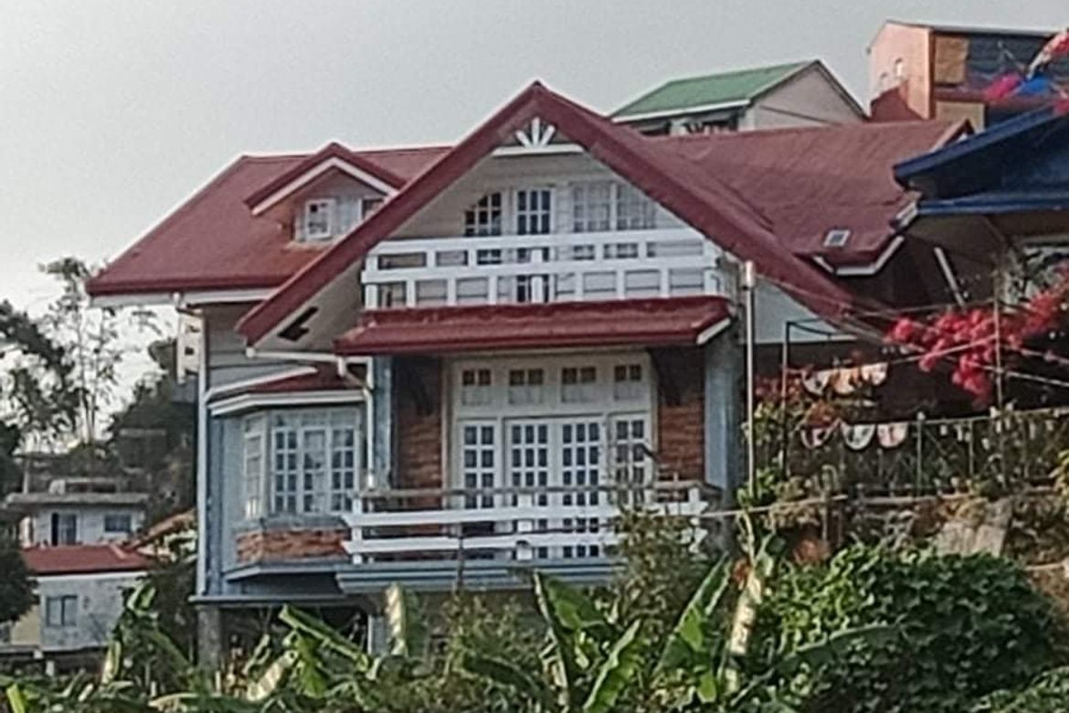 4 Bedroom House for Sale in Pacdal, Baguio, Benguet