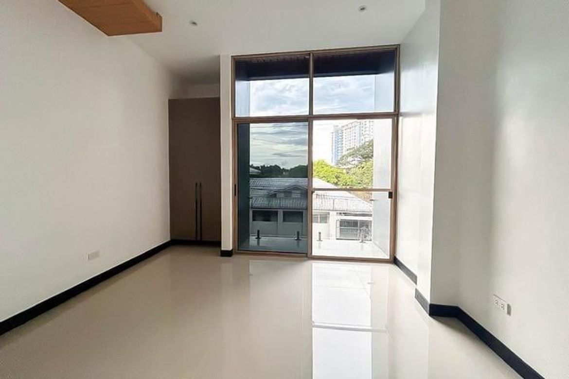 4 Bedroom House for Sale in Pagsabungan, Mandaue, Cebu – photo 6