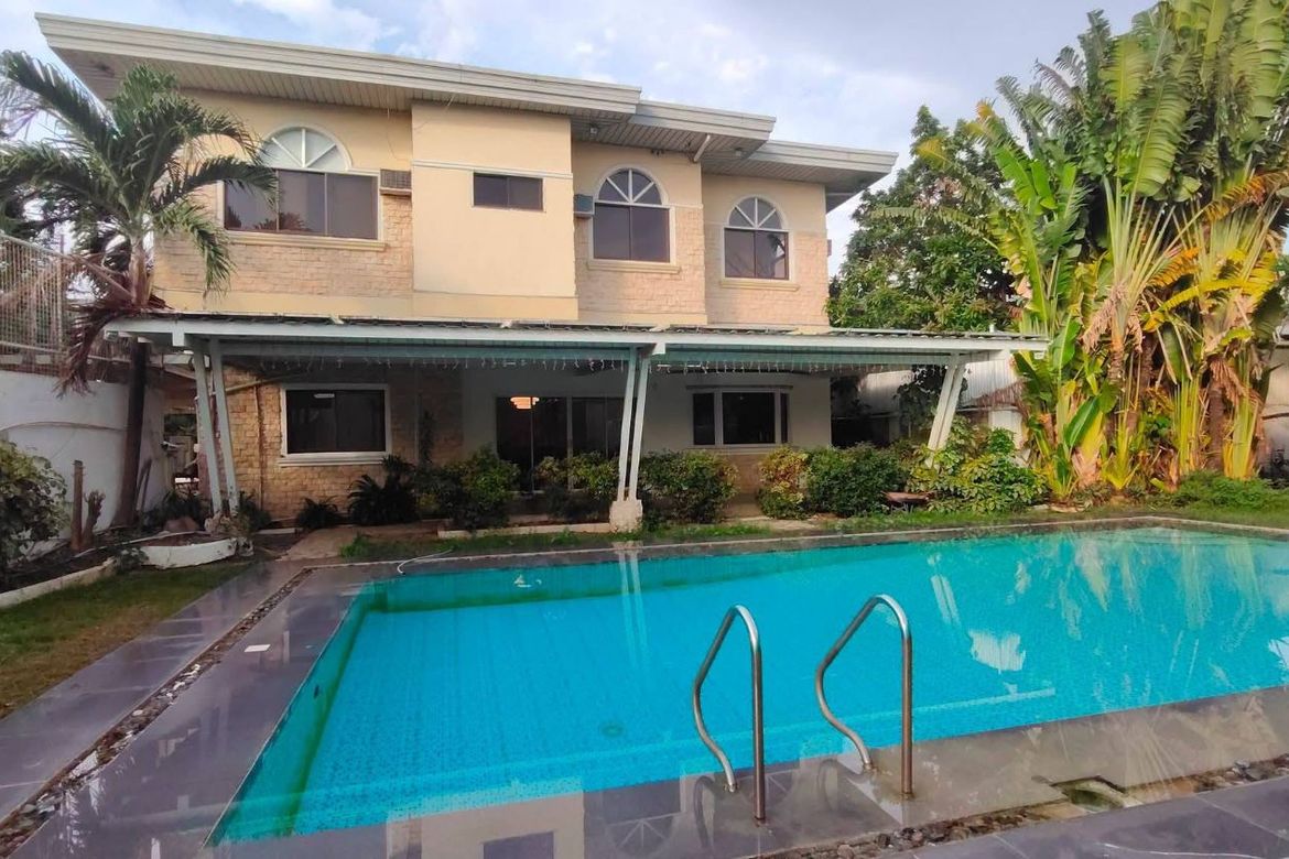 4 Bedroom House for Sale in Pajac, Lapu-Lapu, Cebu