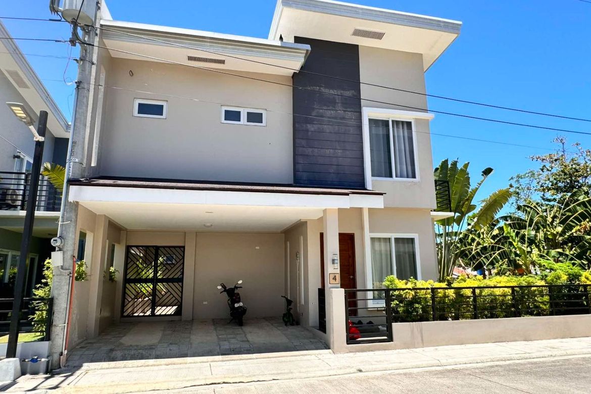 4 Bedroom House for Sale in Pajac, Lapu-Lapu, Cebu