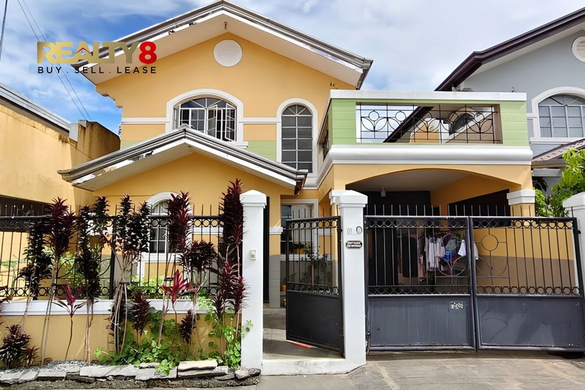 4 Bedroom House for Sale in Paliparan I, Dasmariñas, Cavite
