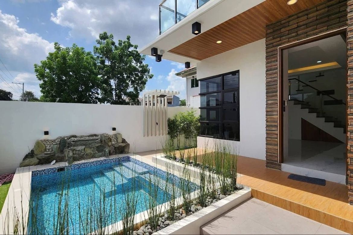 4 Bedroom House for Sale in Pampang, Angeles, Pampanga