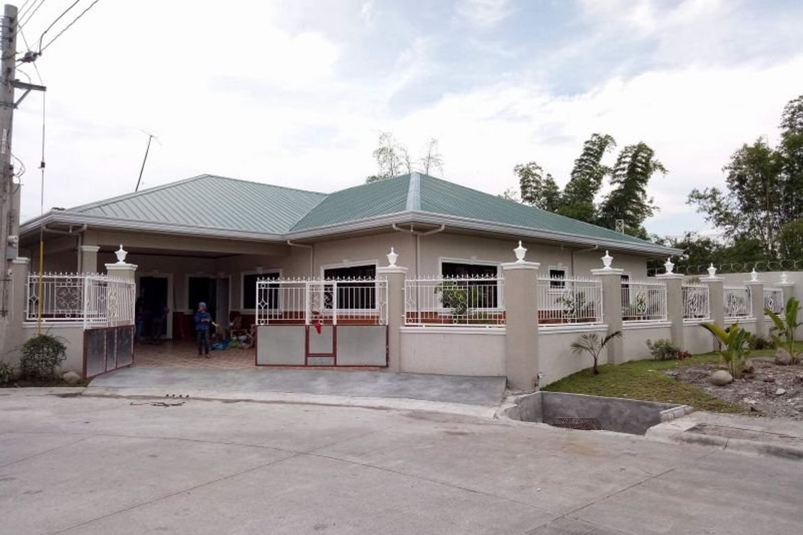 4 Bedroom House for Sale in Pampang, Angeles, Pampanga