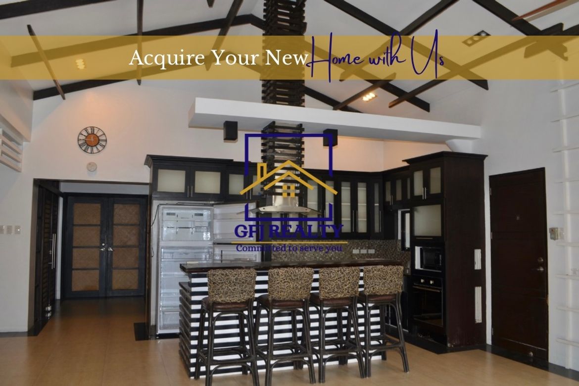 4 Bedroom House for Sale in Pampang, Angeles, Pampanga
