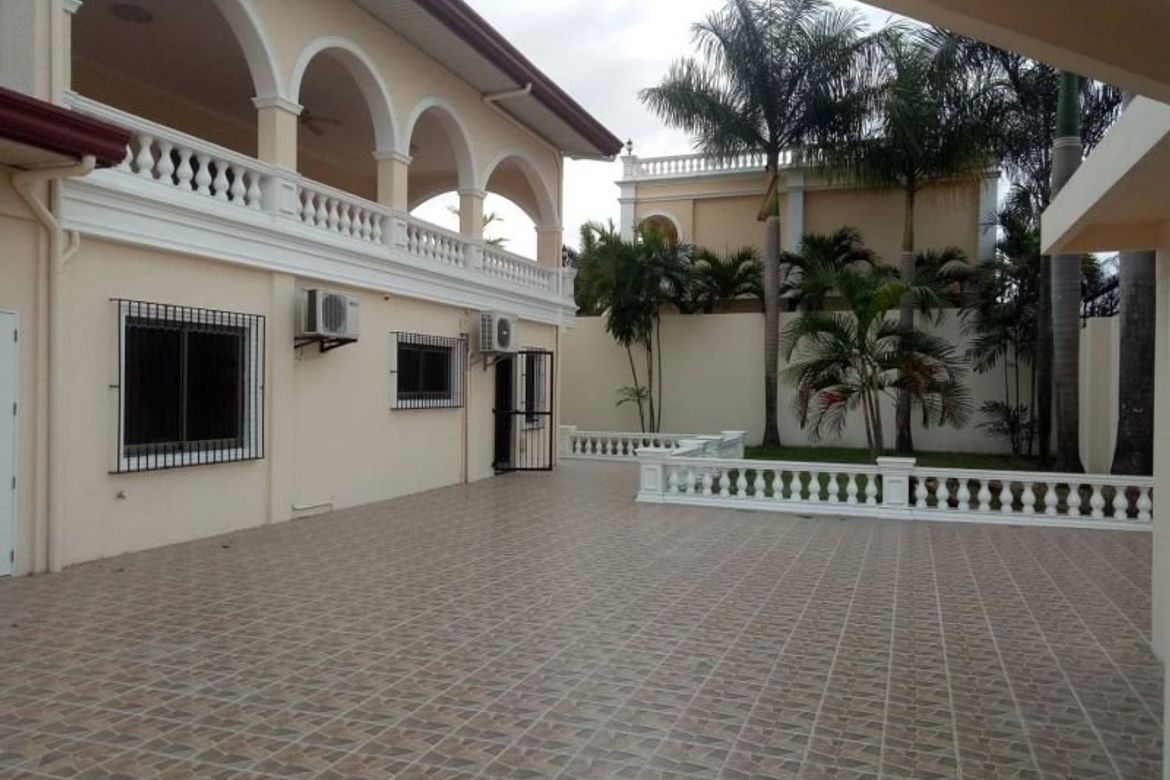 4 Bedroom House for Sale in Pampang, Angeles, Pampanga – photo 3