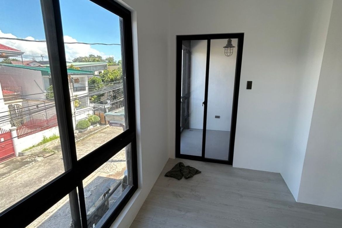 4 Bedroom House for Sale in Pamplona Dos, Las Piñas, Metro Manila – photo 6