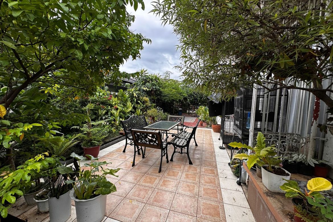 4 Bedroom House for Sale in Pansol, Quezon City, Metro Manila