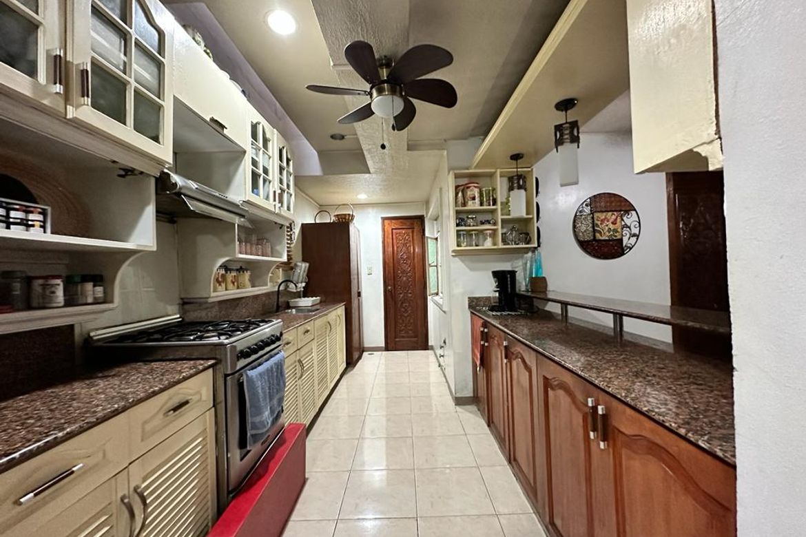 4 Bedroom House for Sale in Parkwood Greens Executive village, Maybunga, Pasig, Metro Manila – photo 8