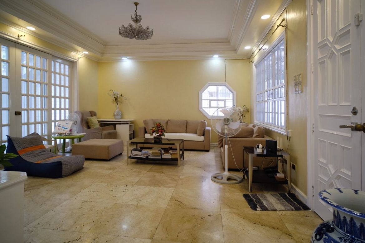 4 Bedroom House for Sale in Pasadeña, San Juan, Metro Manila near LRT-2 Gilmore – photo 2