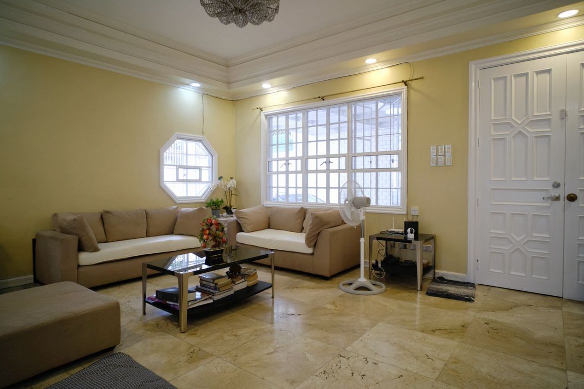 4 Bedroom House for Sale in Pasadeña, San Juan, Metro Manila near LRT-2 Gilmore – photo 3