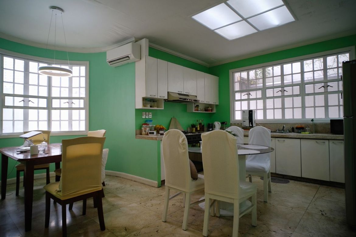 4 Bedroom House for Sale in Pasadeña, San Juan, Metro Manila near LRT-2 Gilmore – photo 8