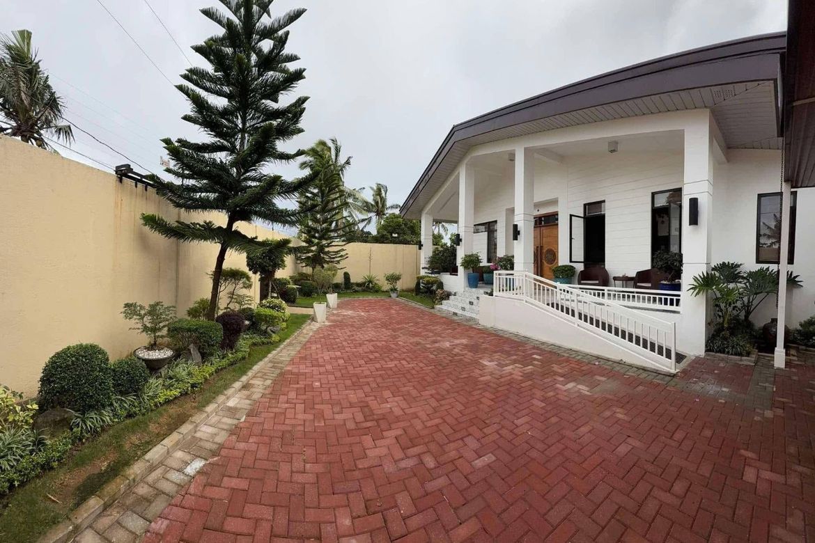 4 Bedroom House for Sale in Pasong Langka, Silang, Cavite