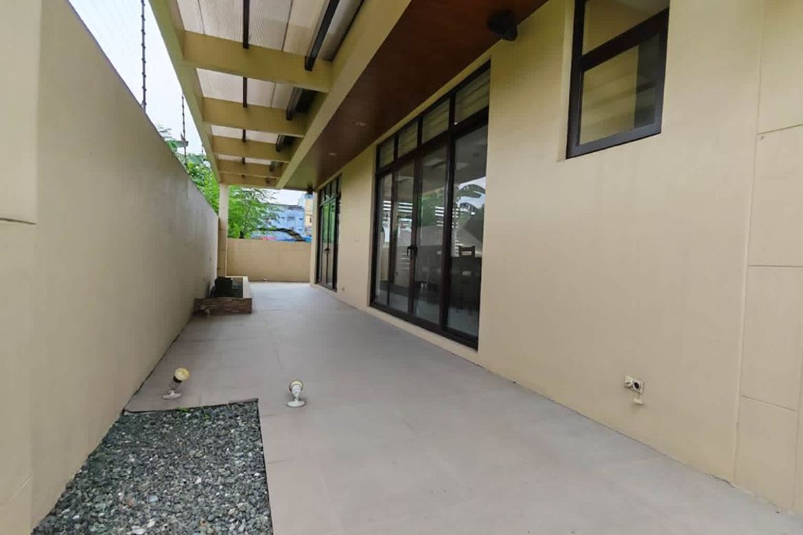 4 Bedroom House for Sale in Pasong Putik Proper, Quezon City, Metro Manila – photo 4
