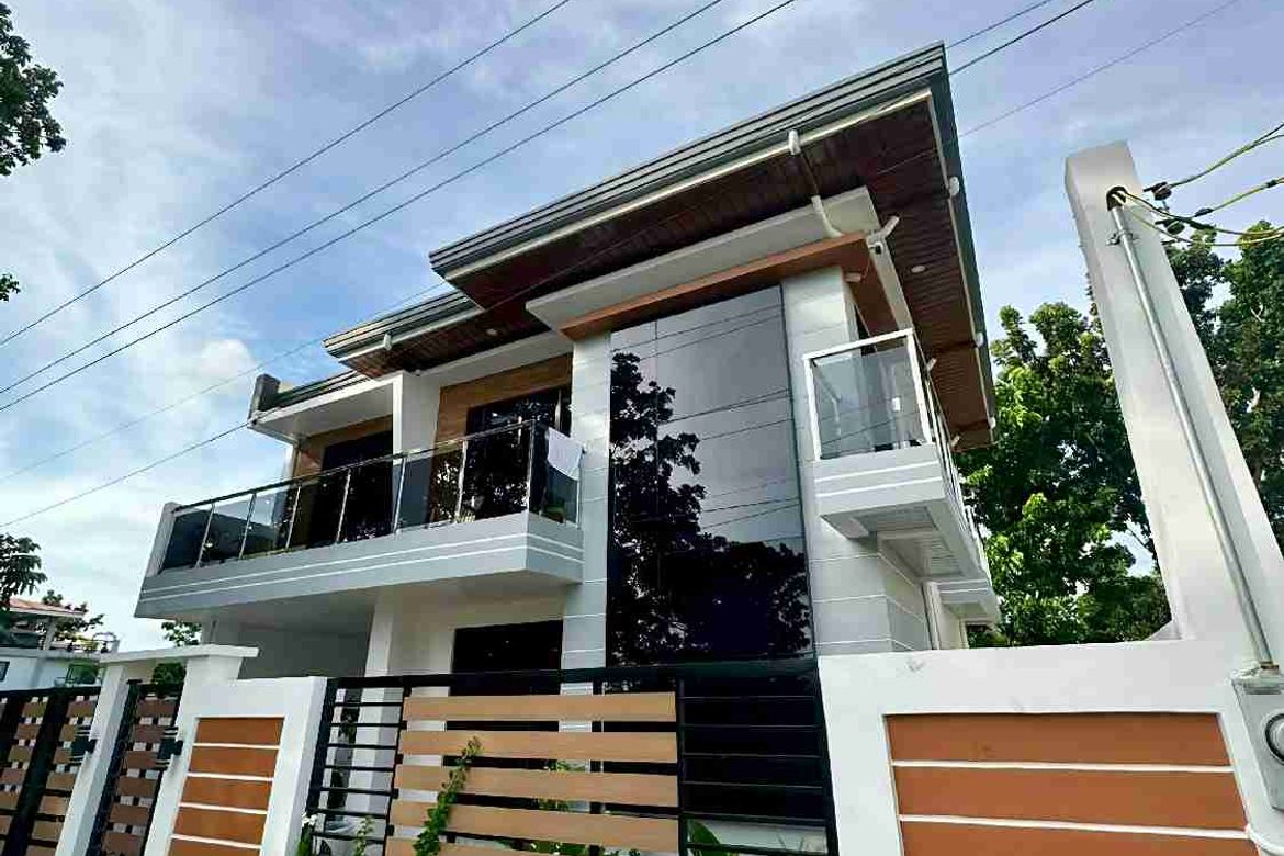 4 Bedroom House for Sale in Perrelos, Carcar, Cebu – photo 2