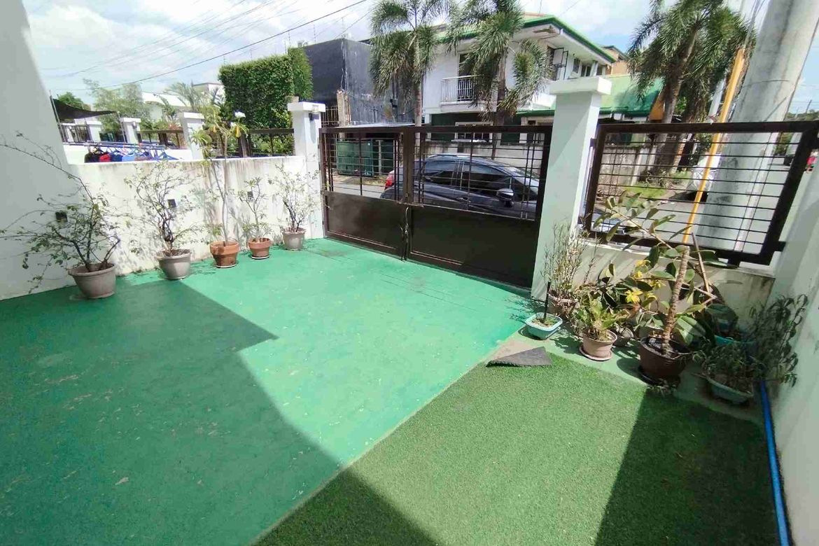 4 Bedroom House for Sale in Pilar, Las Piñas, Metro Manila – photo 3
