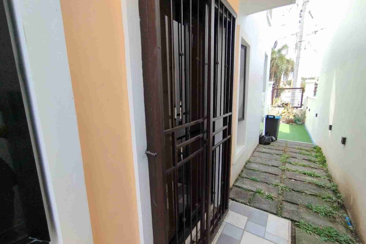 4 Bedroom House for Sale in Pilar, Las Piñas, Metro Manila – photo 5